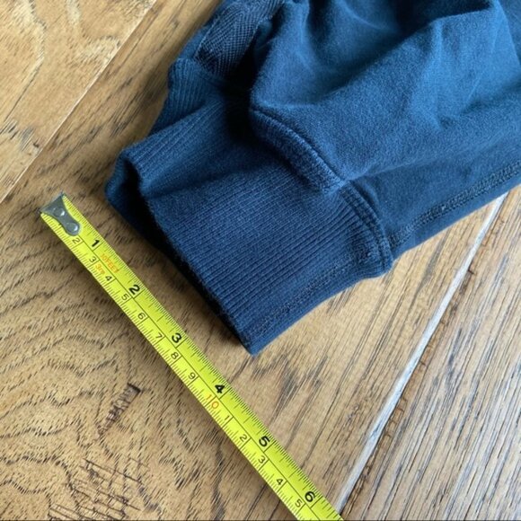 Lululemon Black cuddle crop jogger size 8 - Picture 6 of 8